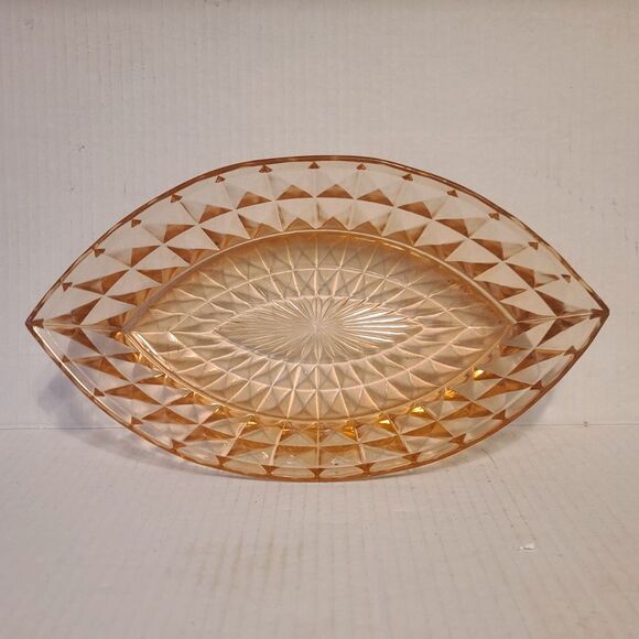 Vintage Jeannette Windsor Diamond Cut Boat Pink Depression Dish Glass Bowl - Picture 4 of 7